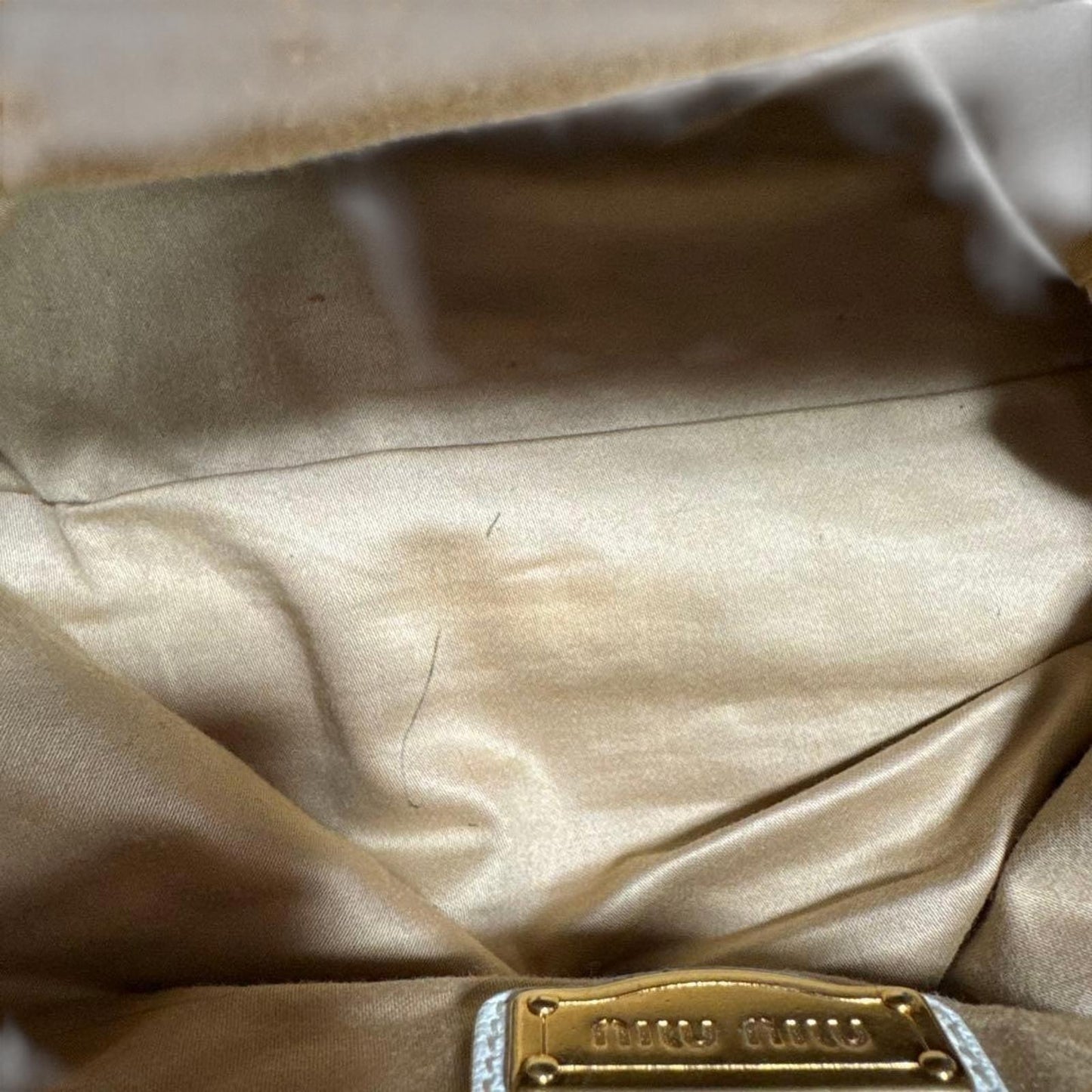 Miu Miu - White Leather Handbag with Gold Hardware