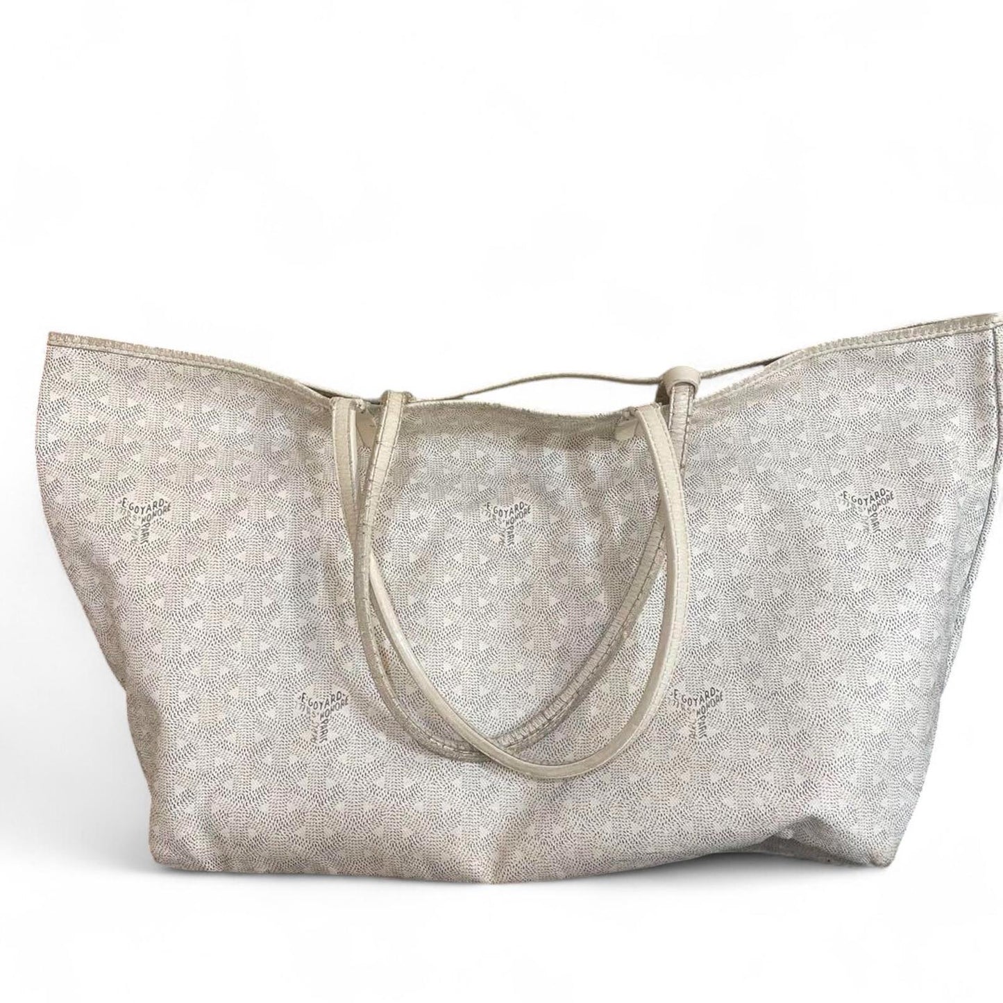 Goyard - Beige Tote Bag with Signature Chevron Pattern