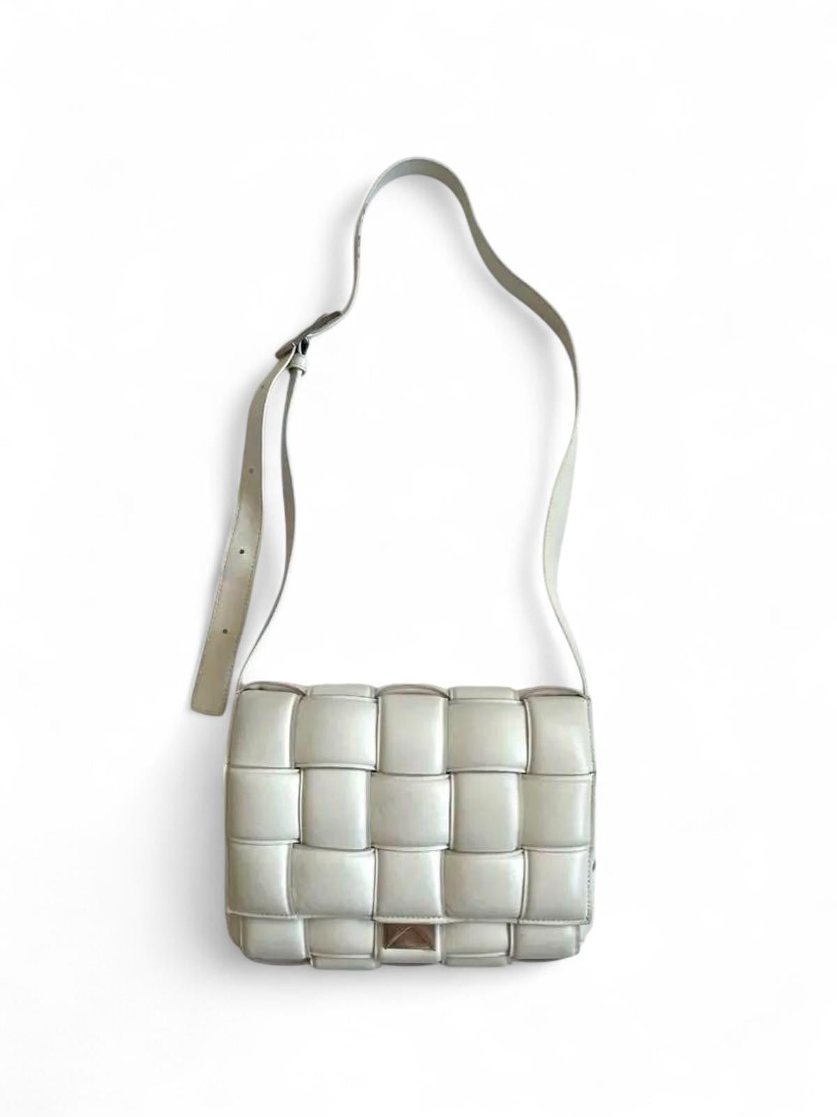 Bottega Veneta - White Woven Leather Shoulder Bag