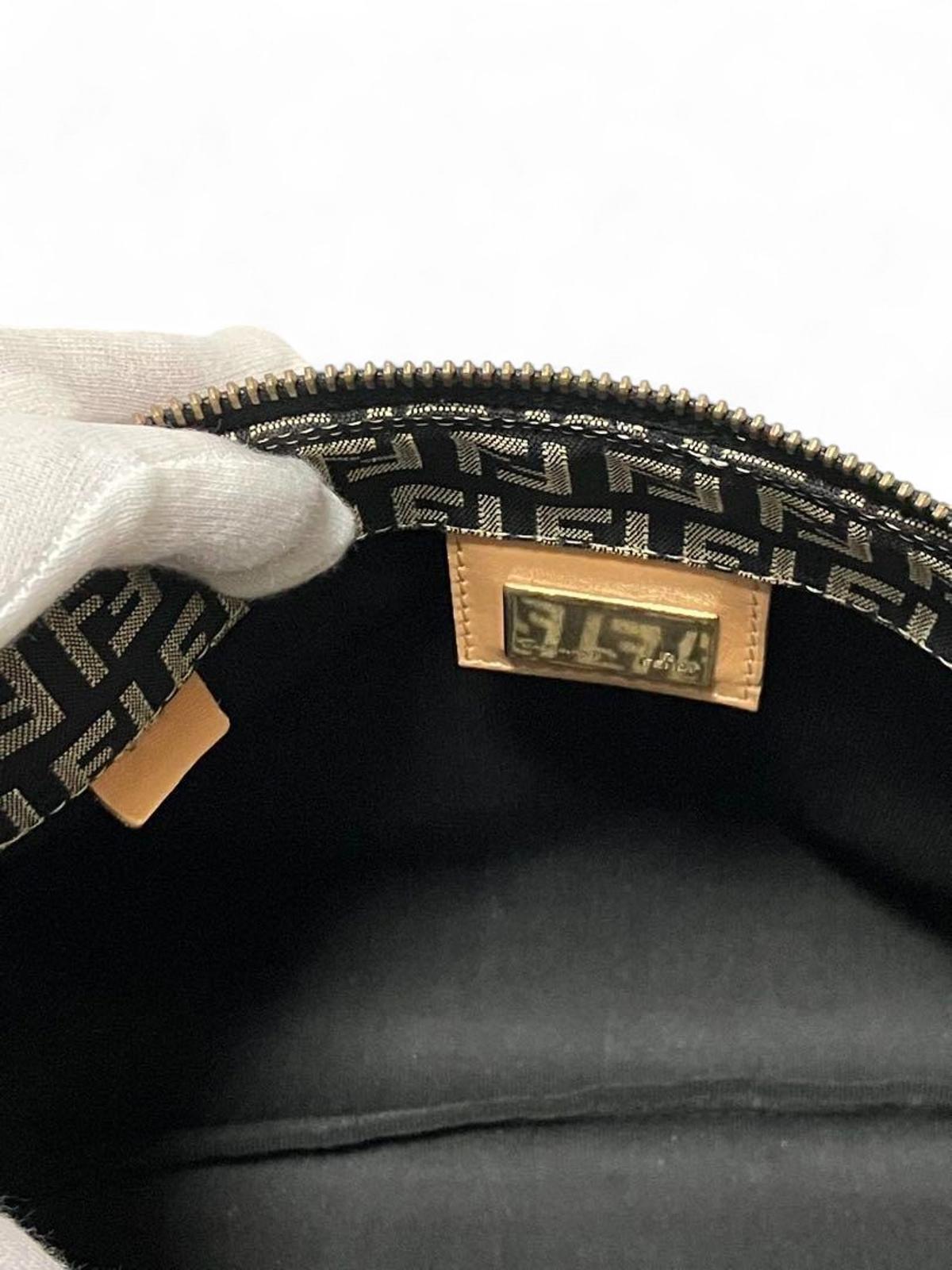 Fendi - Shoulder Bag FF Logo Pattern