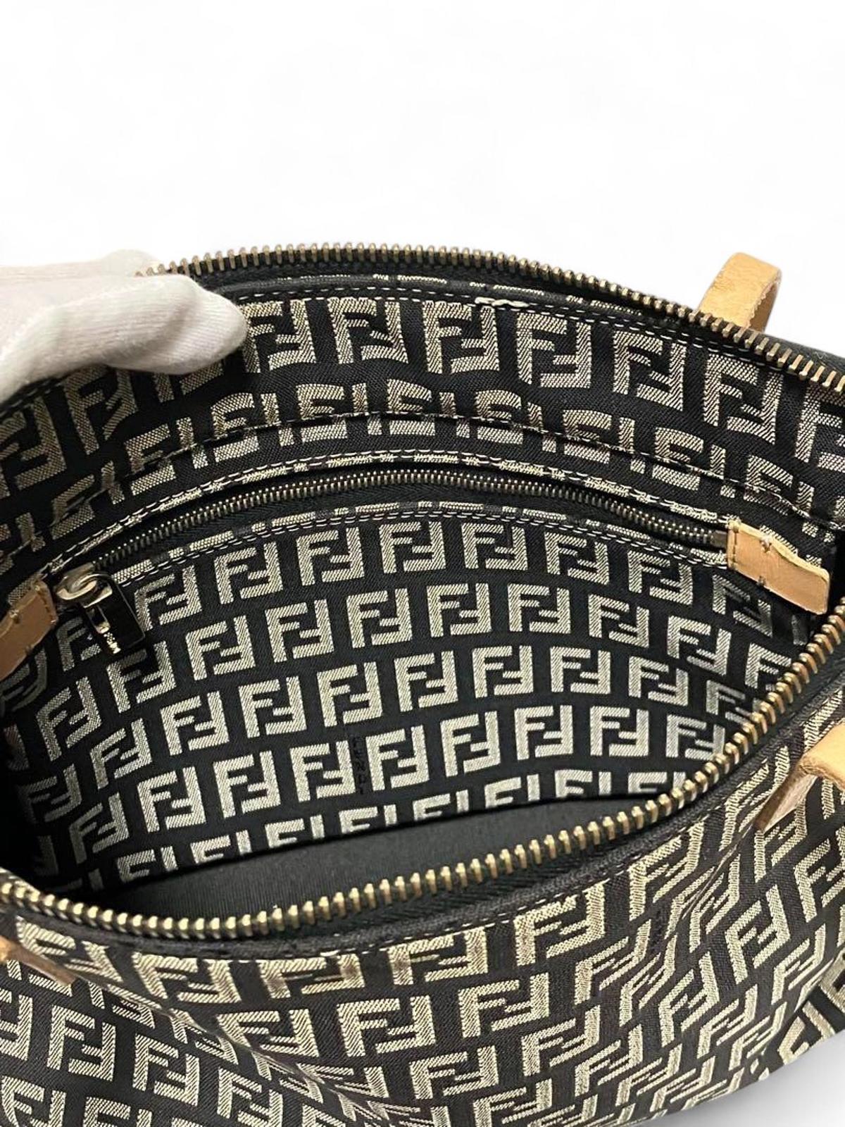 Fendi - Shoulder Bag FF Logo Pattern