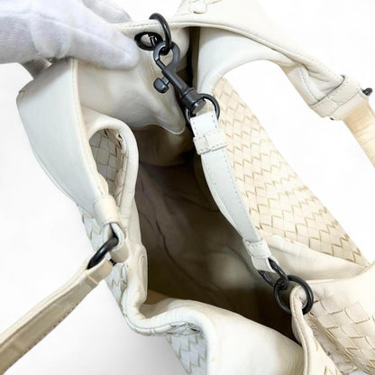 Bottega Veneta - White Woven Leather Shoulder Bag