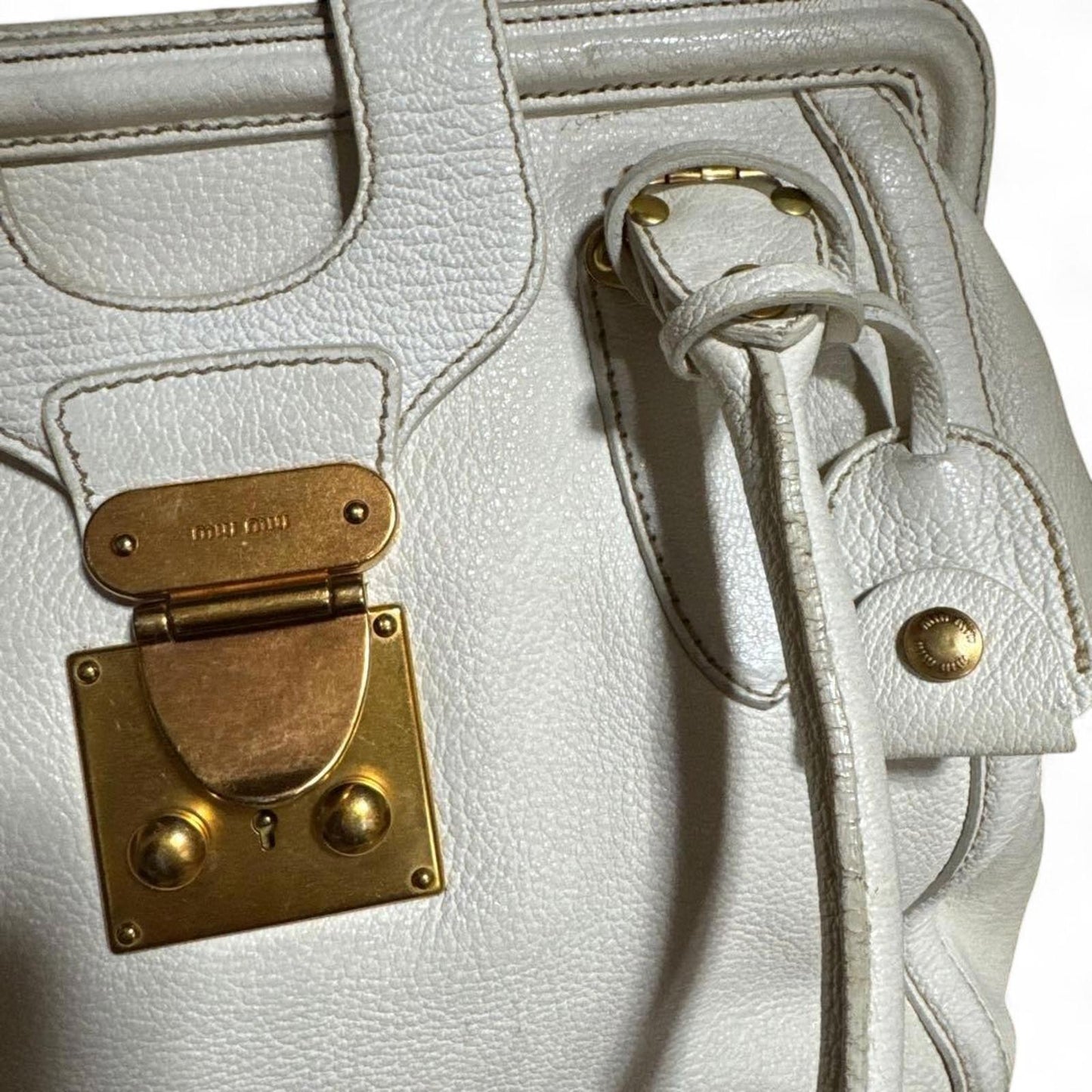 Miu Miu - White Leather Handbag with Gold Hardware