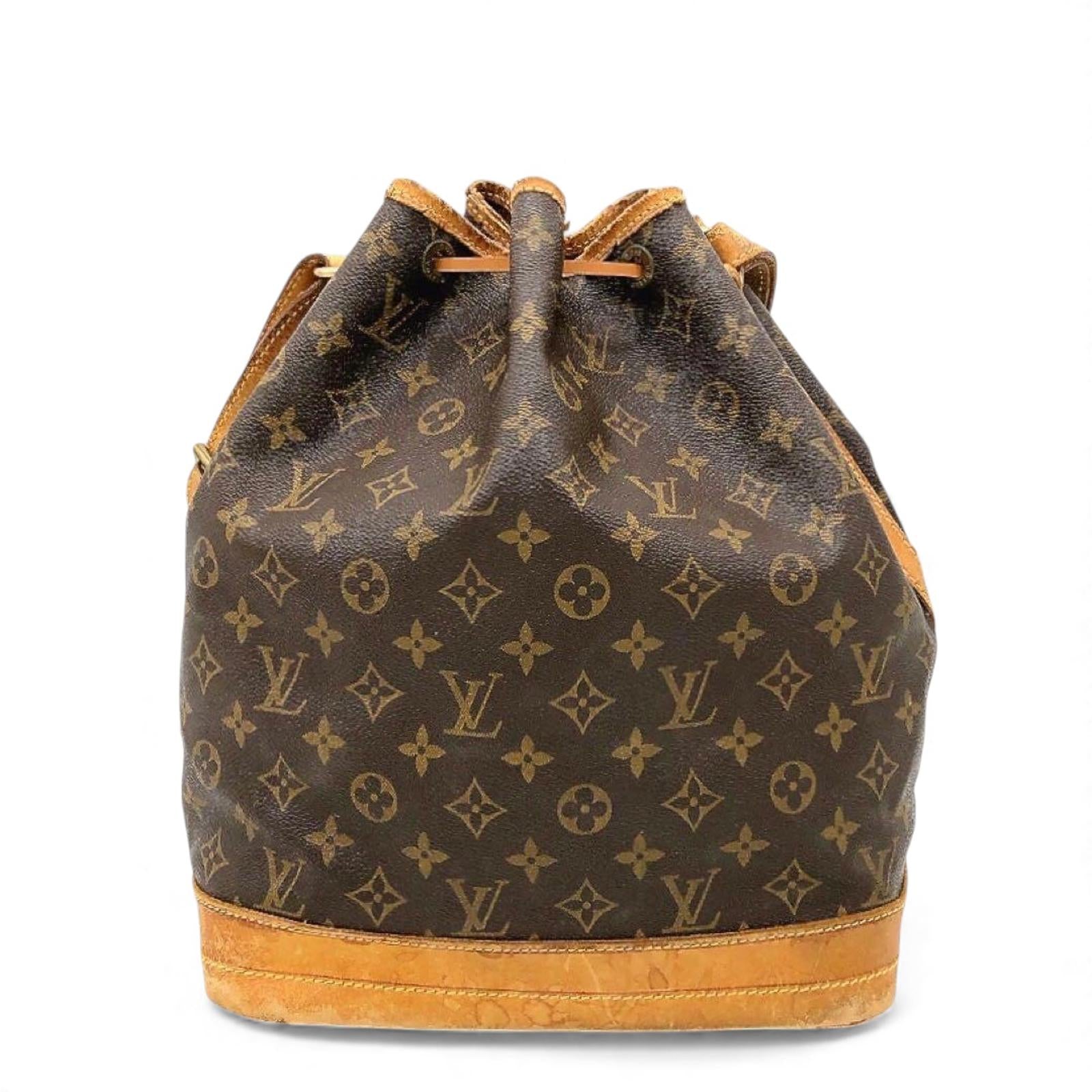 Louis Vuitton - Women's Bucket Bag Monogram Canvas