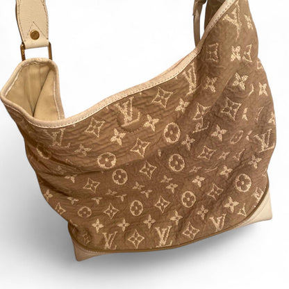 Louis Vuitton - Beige Monogram Canvas Hobo Bag with Leather