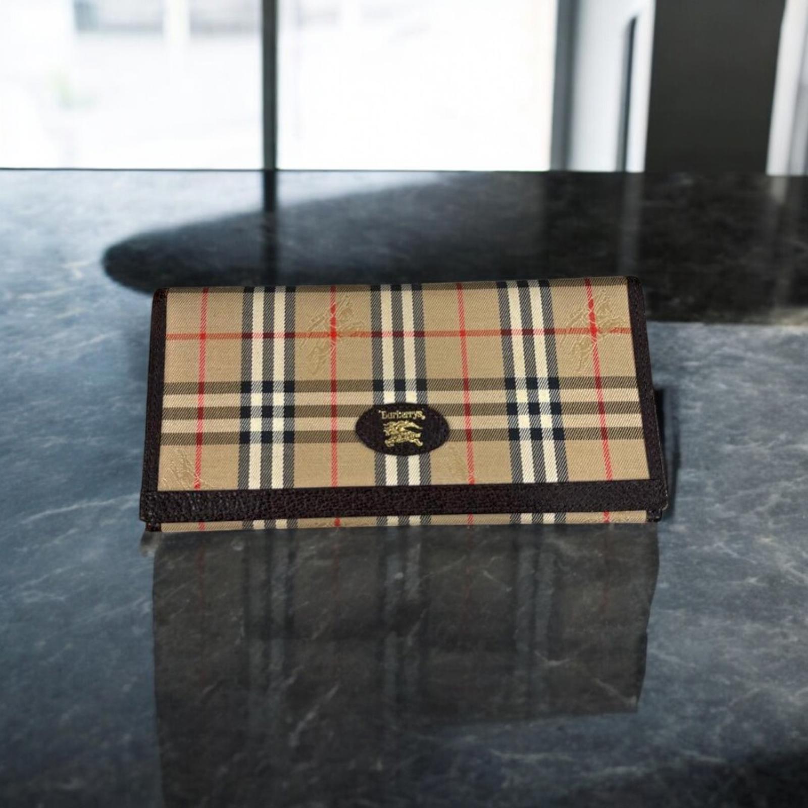 Burberry - Vintage Check Wallet