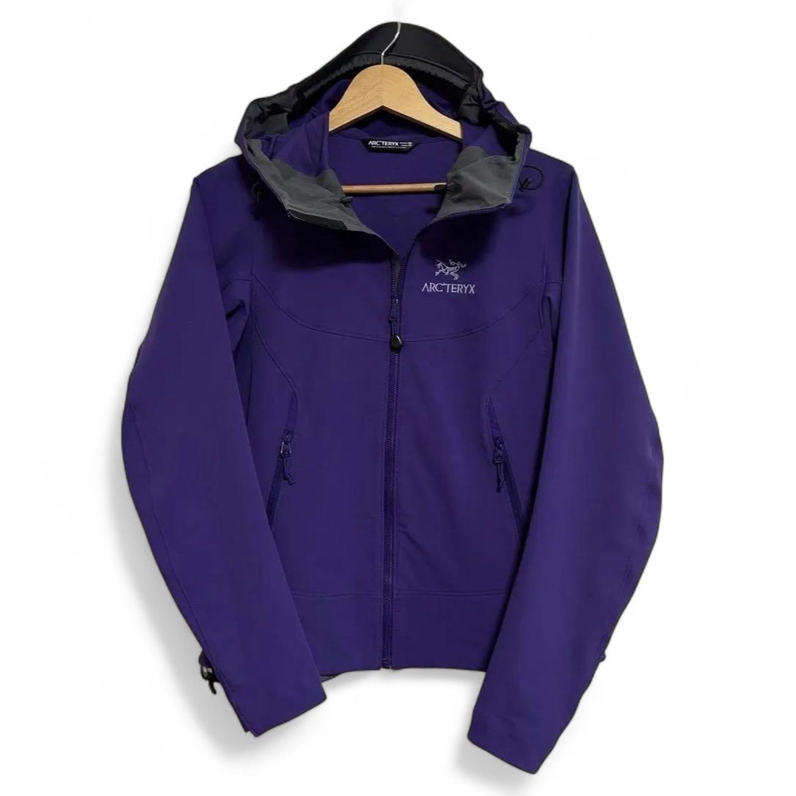 Arc'teryx - S Purple Softshell Jacket Hood