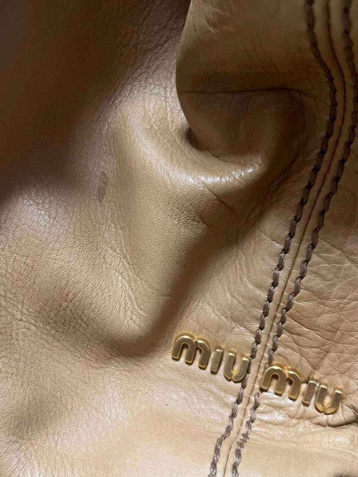 Miu Miu - Beige Leather Handbag