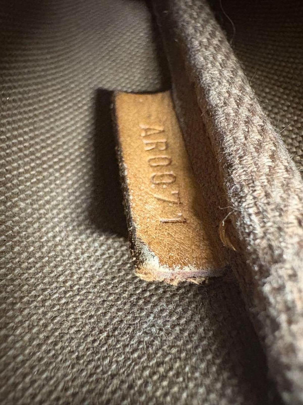 Louis Vuitton - Graffiti Monogram Pochette Shoulder Bag