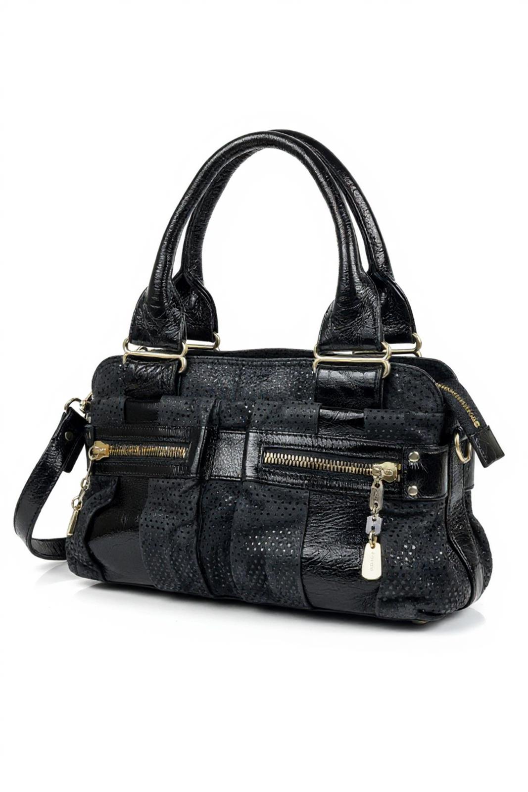 Chloße - Black Leather Shoulder Bag Gold Zipper