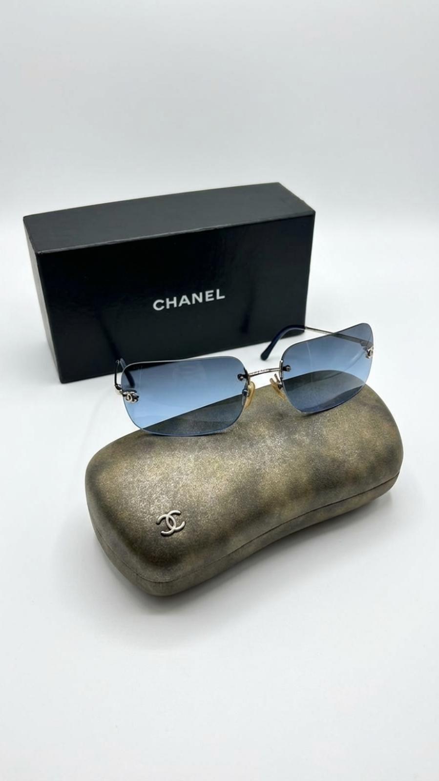 Chanel - Rimless Blue Gradient Sunglasses with Case