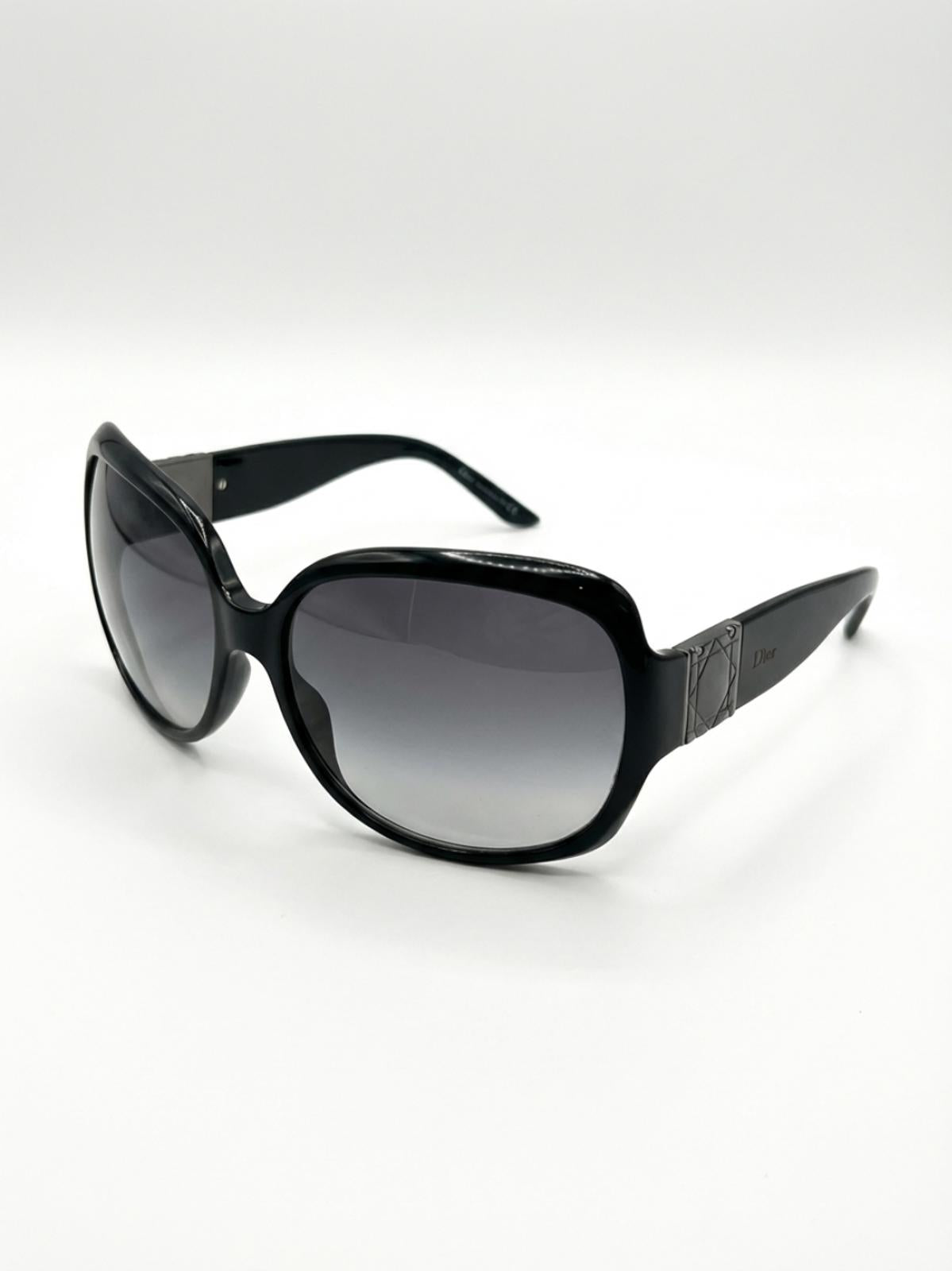 Dior - Black Oversized Square Sunglasses